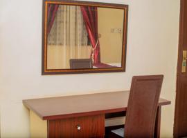 DVANX Apartment, hotel en Ekae