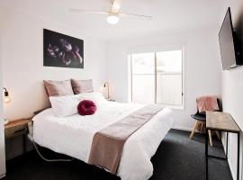 Sunny Shackell - Echuca Moama Holiday Accommodation, hotel in Echuca