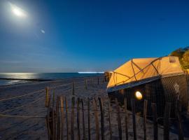 Schlafstrandkorb Nr 1, Hotel in Kellenhusen (Ostsee)