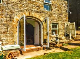 Butterfly Lodge quirky rural home stunning views, hotel in Bishop Auckland