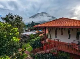 1961 Los Naranjos Hostal