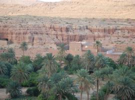 Maison Ich chez Abdel，位于Ich的酒店