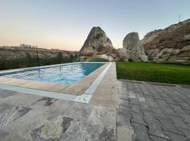 Senfoni Cave Village, hotel in Nar