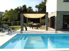 Villa Olivetum, ξενοδοχείο σε Secovlje