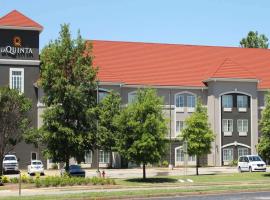 La Quinta by Wyndham Huntsville Airport Madison, Hotel in Madison
