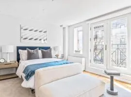 Luxe Studio with Charming Juliet Balcony