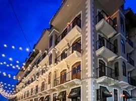 La Cuadra Apartments by AcoModo