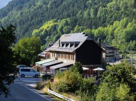 Hostal Pañart, hotel in Bielsa