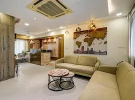 Hotel Royal Ican Sindhubhavan Road