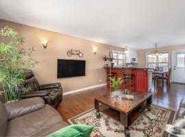 Point Of View I 55 SmartTV I Riverside I Sleeps 5, Hotel in Bancroft