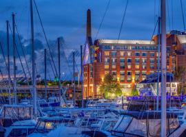 Residence Inn by Marriott Boston Harbor on Tudor Wharf, hotel in Boston
