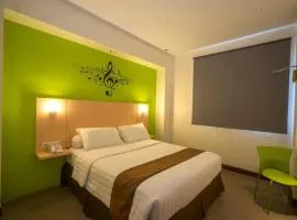 Front One Hotel Jayapura