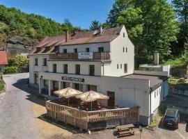 Hotel PODKOST