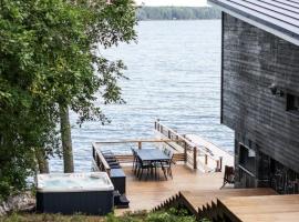 Stay North - Villa Kalksved, hotel v destinaci Sipoo