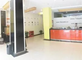 7 Days Inn Shanghai Yichuan Road