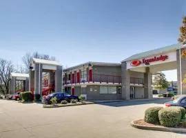 Econo Lodge Meridian South