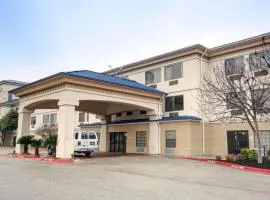 Quality Inn & Suites Airport
