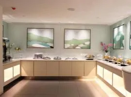 Jinjiang Inn Weihai Liugong Island Scenic Spot Shopping Market