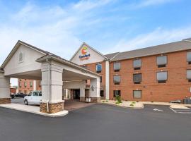 Comfort Suites Louisville Airport, hotel in Louisville