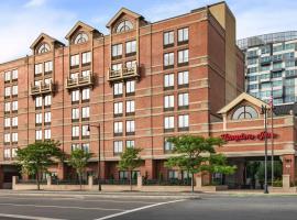 Viesnīca Hampton Inn by Hilton Boston/Cambridge pilsētā Keimbridža