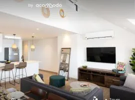 La Cuadra Apartments By Acomodo