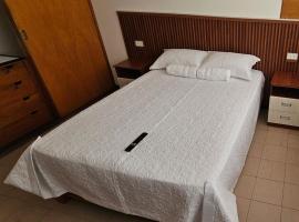 Habitación Matrimonial en el Centro、タクナのホテル