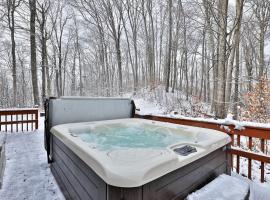 Killington Cabin - Right Unit - Sleeps 10 in 4 BR, 2 BA Cozy Escape, хотел в Килингтън