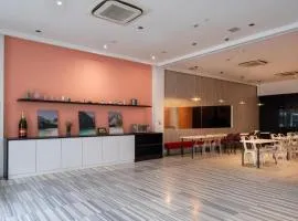 A Hotel Dickson, Stay From 9PM To 8AM
