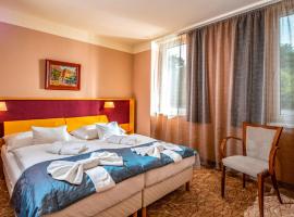 Dráva Hotel Thermal Resort, hotel i Harkány