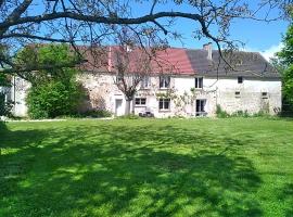 La Ferrière, hotel in Marolles-en-Brie