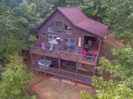 BUY 2 get 1 free deal Romantic Tip Top Hideaway, 10 MINUTE FROM H