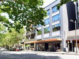 Hotel Diplomat Sydney, ξενοδοχείο στο Σίδνεϊ