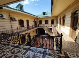 Shahram Plus Boutique Hotel Registan B&B, khách sạn ở Samarkand
