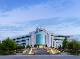 فندق غاشالتي هيلث نافتلان، فندق في نافتالان