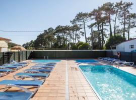 Bungalow A2, hotel in Pontevedra