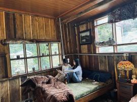 COI NGUON FARM GLAM Mang Den, Hotel in Kon Von Kla