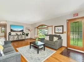 Cottage Grove Haven, Spacious 4-Bed, 3 Baths Retreat