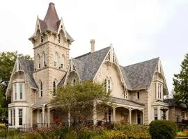 Elm Hurst Inn & Spa