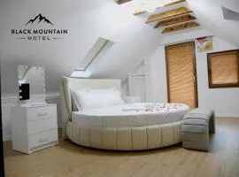 Blackmountain Hotel