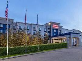 Newly Renovated-Hampton Inn & Suites Casper