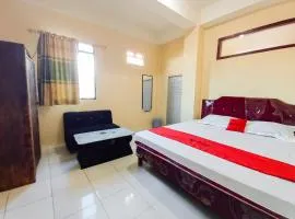 RedDoorz Syariah at Penginapan Kita Sungai Penuh