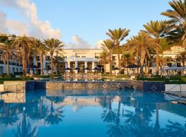 JW Marriott St Maarten Beach Resort & Spa, hotelli kohteessa Dawn Beach