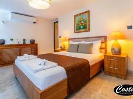 Costa Karakoy Hotel