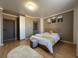 Aish hotel, hotel in Karagandy