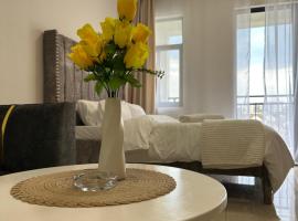 The Royal Retreat, hotel en Ruaka