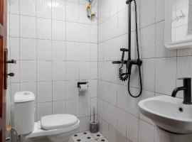 Haber motel - Katabi, hotel v destinaci Entebbe