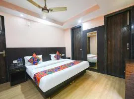 FabHotel Moon Light Near Yashobhoomi Convention Centre