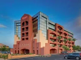 Drury Inn & Suites Phoenix Airport