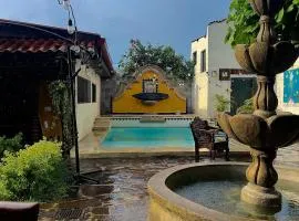 Old Bells Hostel Santa Ana