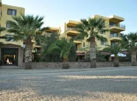 Palm Court Suites
